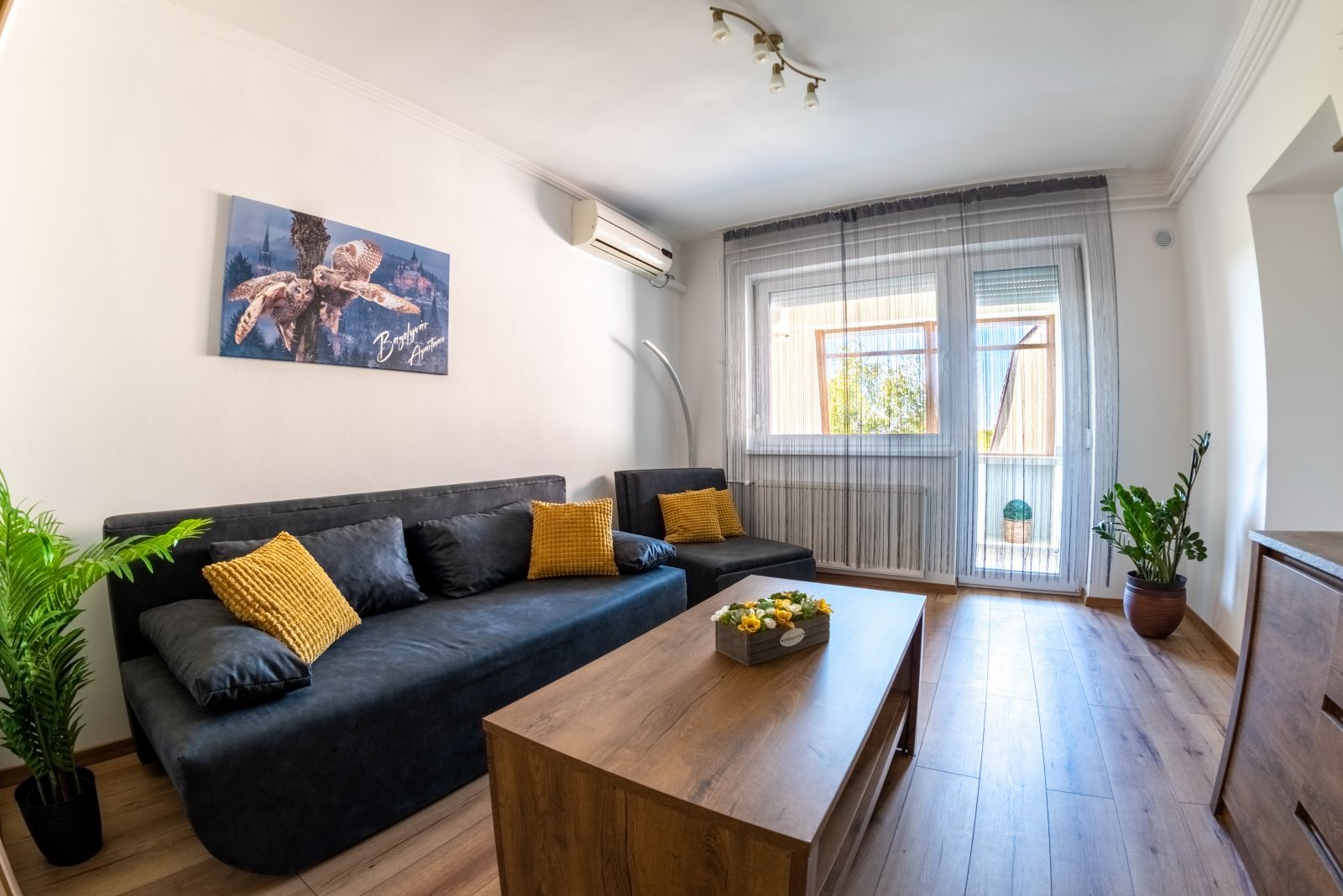 Bagolyvár Apartman****