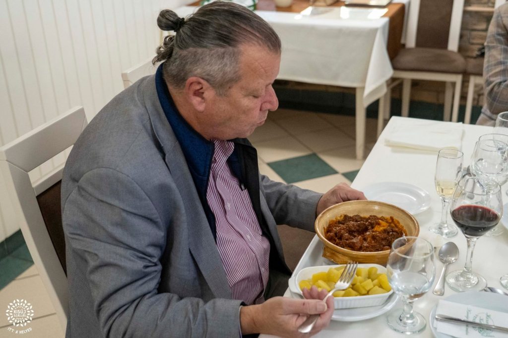 Egy nemzetközi gasztroguru Kisújon