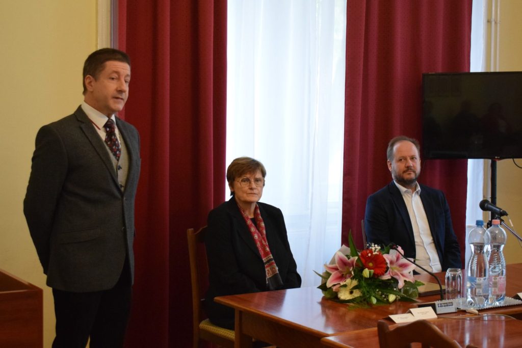 Karikó Katalin adta át a Kisújszállás Kutatója ösztöndíjat