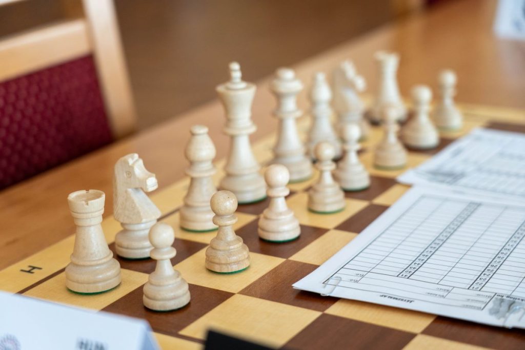 Sakkmesterek a Városházán