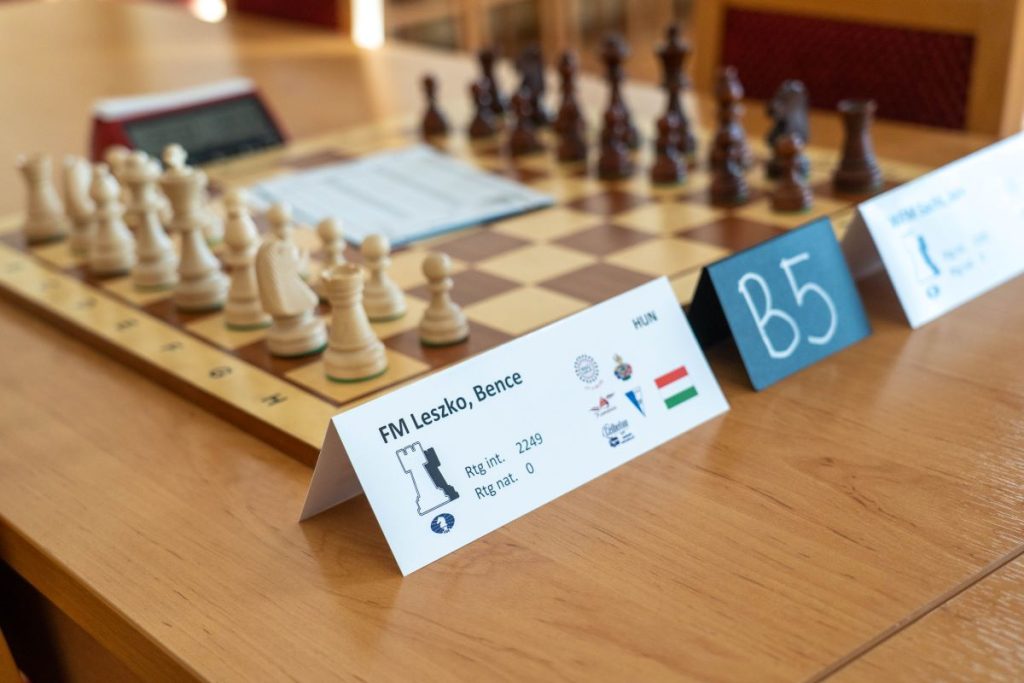 Sakkmesterek a Városházán